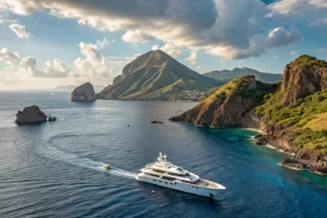 Spedizioni e tour in yacht alle Isole Eolie 2026